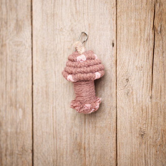 Boho Macramé Mushroom Keychain – Handmade Rustic Charm Bag Accessory